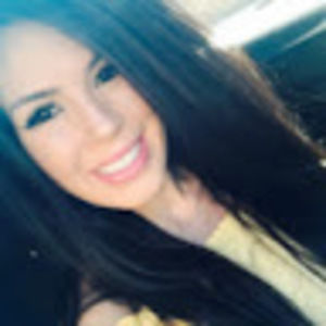 Meet your Posher, Lorena